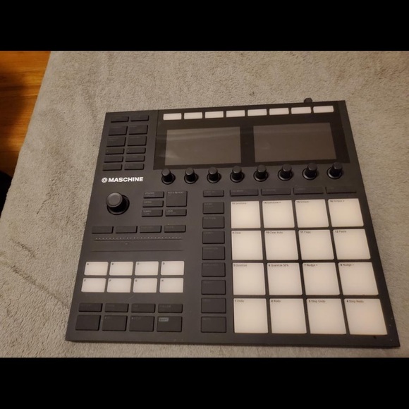 Native Instruments MASCHINE MK3 - Picture 3 of 4